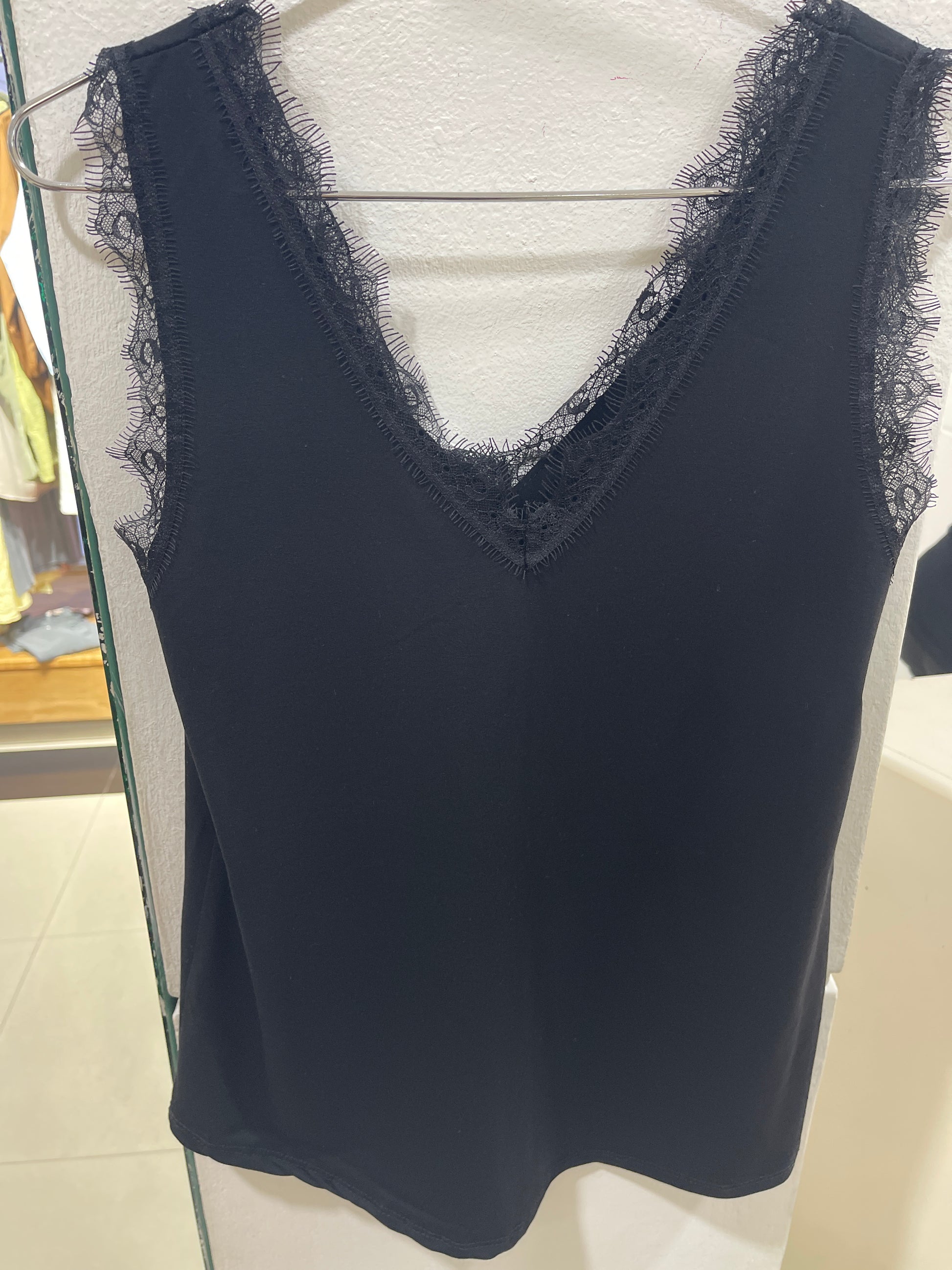 SUZON LINGERIE