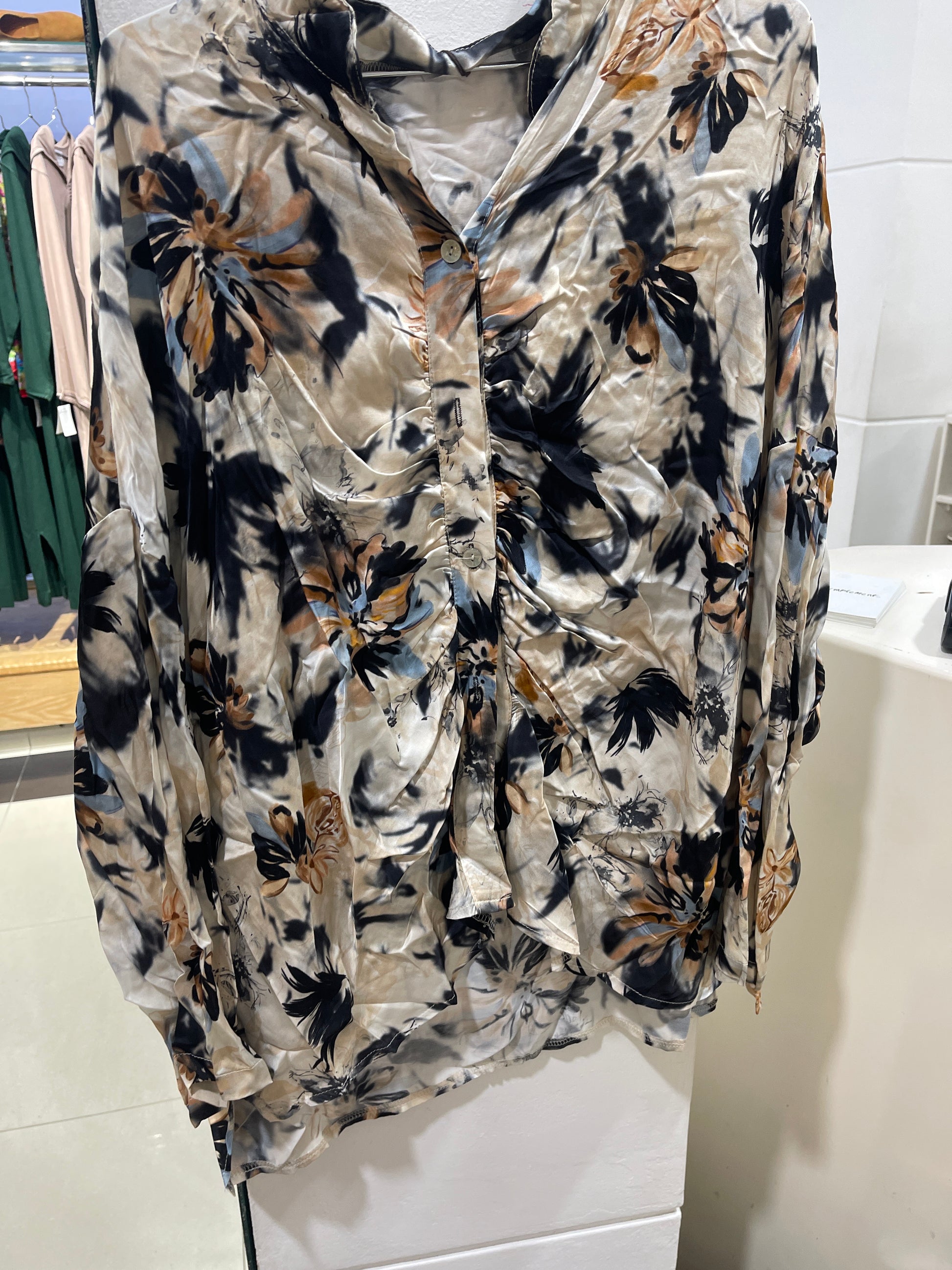 AKIRA CHEMISE COLORIS